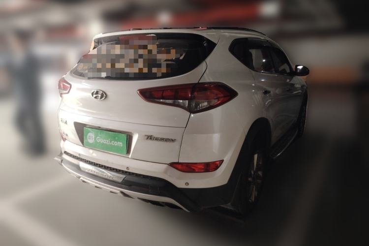 Used Hyundai Tucson 2015 1.6T Dual-Clutch Two-Wheel-Drive Smart Model Rear Right 45 Deg