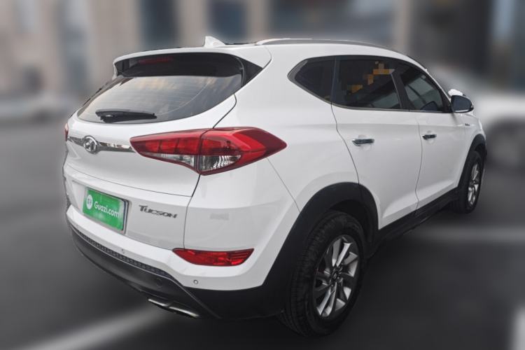 Used Hyundai Tucson 2015 1.6T Dual-Clutch Two-Wheel-Drive Smart Model Rear Right 45 Deg