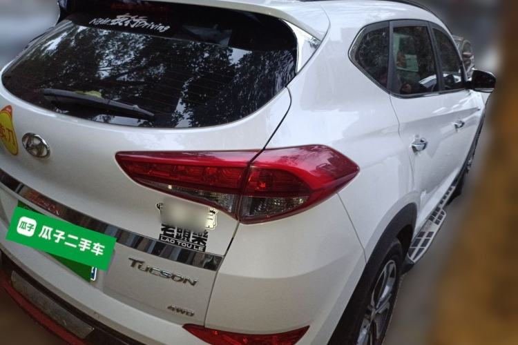 Used Hyundai Tucson 2015 1.6T Dual-Clutch Four-Wheel Drive Flagship Model Rear Right 45 Deg