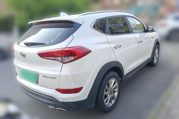 Used Hyundai Tucson 2015 1.6T Dual-Clutch Two-Wheel-Drive Smart Model Rear Right 45 Deg