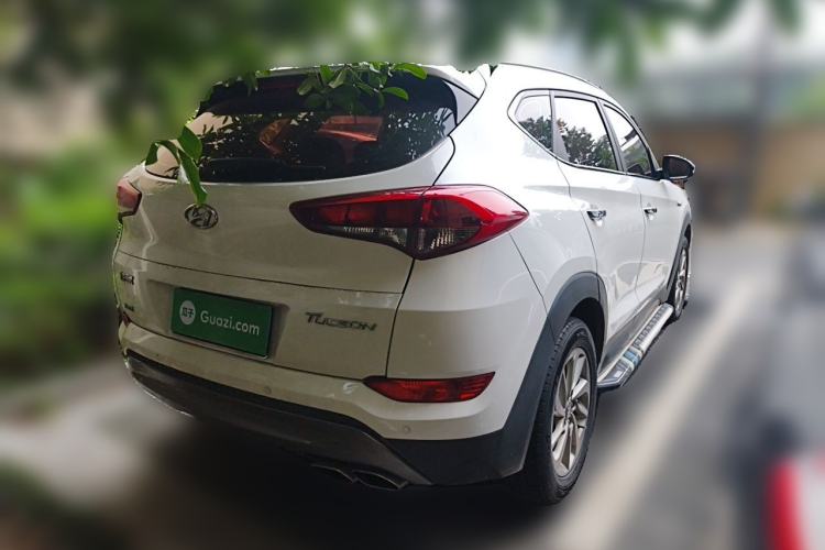 Used Hyundai Tucson 2015 1.6T Dual-Clutch Two-Wheel-Drive Smart Model Rear Right 45 Deg