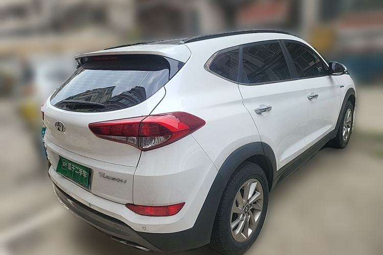 Used Hyundai Tucson 2015 1.6T Dual-Clutch Two-Wheel-Drive Smart Model Rear Right 45 Deg