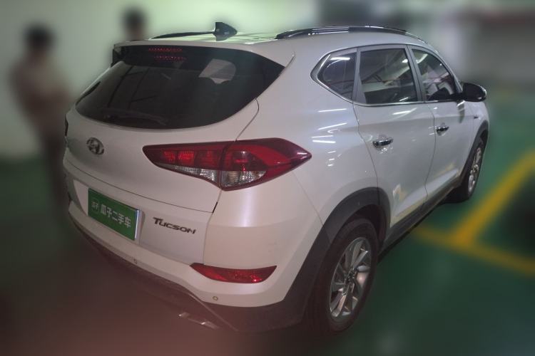 Used Hyundai Tucson 2015 1.6T Dual-Clutch Two-Wheel-Drive Smart Model Rear Right 45 Deg