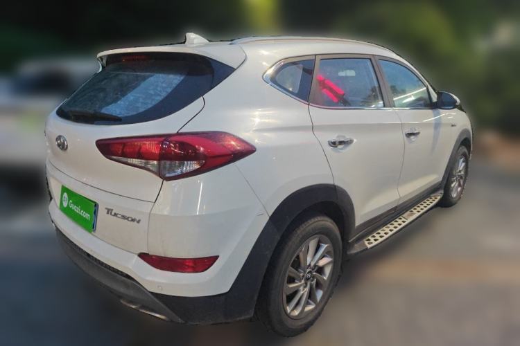 Used Hyundai Tucson 2015 1.6T Dual-Clutch Two-Wheel-Drive Smart Model Rear Right 45 Deg