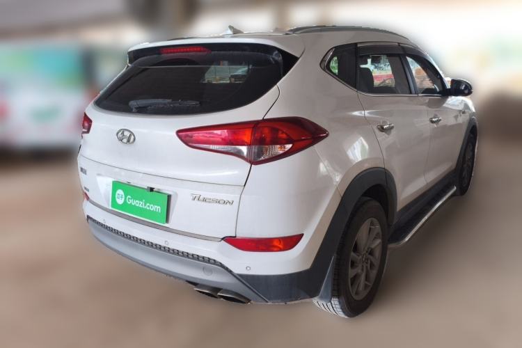 Used Hyundai Tucson 2015 1.6T Dual-Clutch Two-Wheel-Drive Smart Model Rear Right 45 Deg
