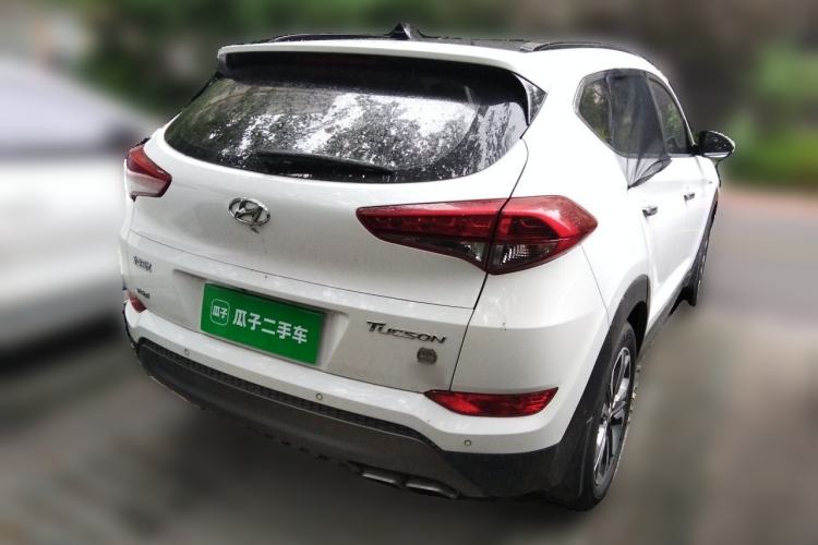 Used Hyundai Tucson 2015 1.6T Dual-Clutch Four-Wheel Drive Flagship Model Rear Right 45 Deg