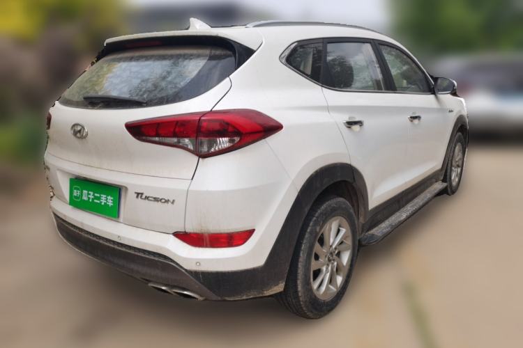 Used Hyundai Tucson 2015 1.6T Dual-Clutch Two-Wheel-Drive Smart Model Rear Right 45 Deg