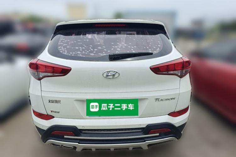 Used Hyundai Tucson 2015 1.6T Dual-Clutch Two-Wheel-Drive Smart Model Rear