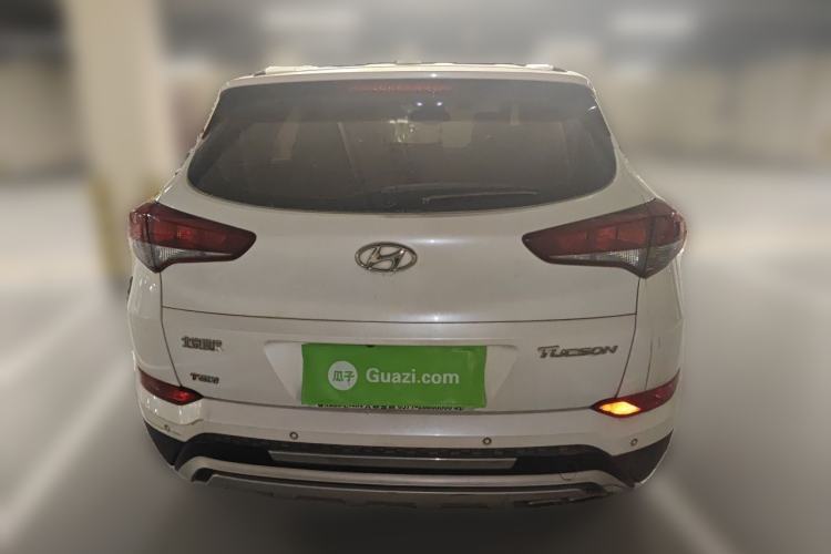 Used Hyundai Tucson 2015 1.6T Dual-Clutch Two-Wheel-Drive Smart Model Rear