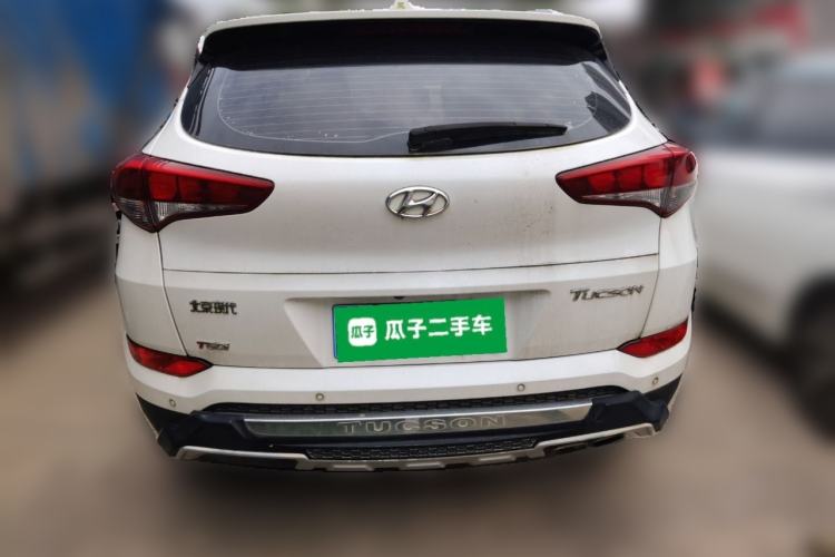 Used Hyundai Tucson 2015 1.6T Dual-Clutch Two-Wheel-Drive Smart Model Rear