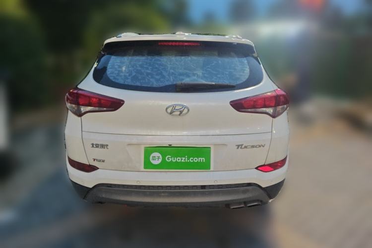 Used Hyundai Tucson 2015 1.6T Dual-Clutch Two-Wheel-Drive Smart Model Rear
