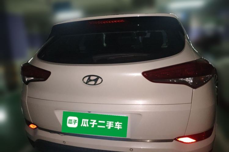 Used Hyundai Tucson 2015 1.6T Dual-Clutch All-Wheel-Drive Premium Model Rear