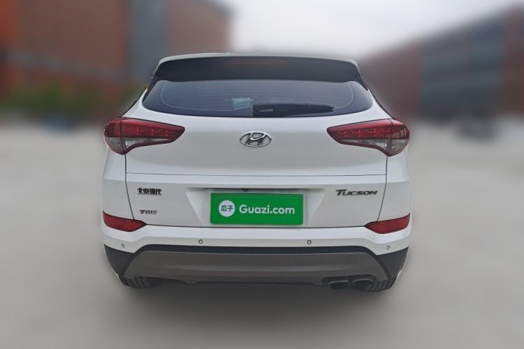 Used Hyundai Tucson 2015 1.6T Dual-Clutch Two-Wheel-Drive Leading Model Rear