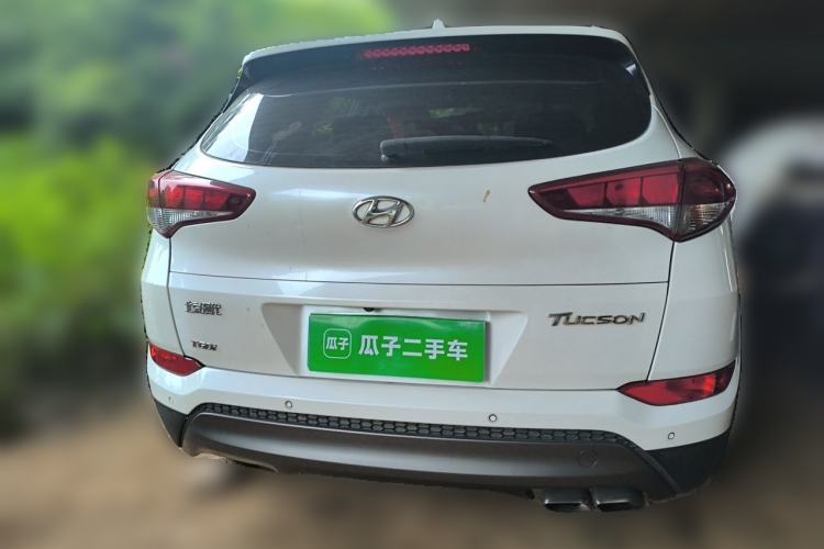 Used Hyundai Tucson 2015 1.6T Dual-Clutch Two-Wheel-Drive Smart Model Rear