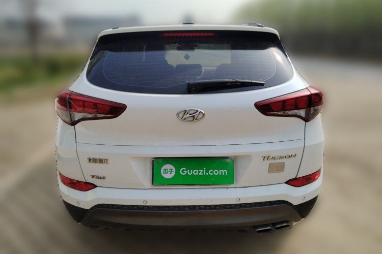 Used Hyundai Tucson 2015 1.6T Dual-Clutch Two-Wheel-Drive Smart Model Rear