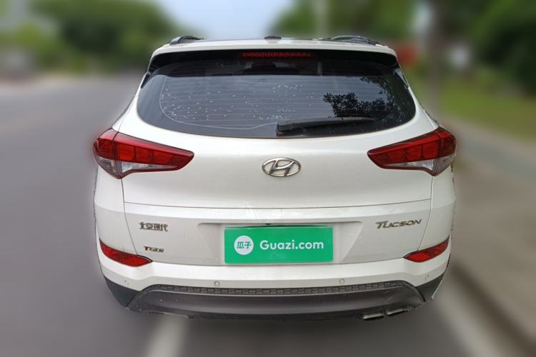 Used Hyundai Tucson 2015 1.6T Dual-Clutch Two-Wheel-Drive Smart Model Rear