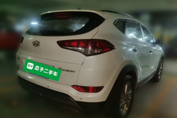 Used Hyundai Tucson 2015 1.6T Dual-Clutch Two-Wheel-Drive Smart Model Rear