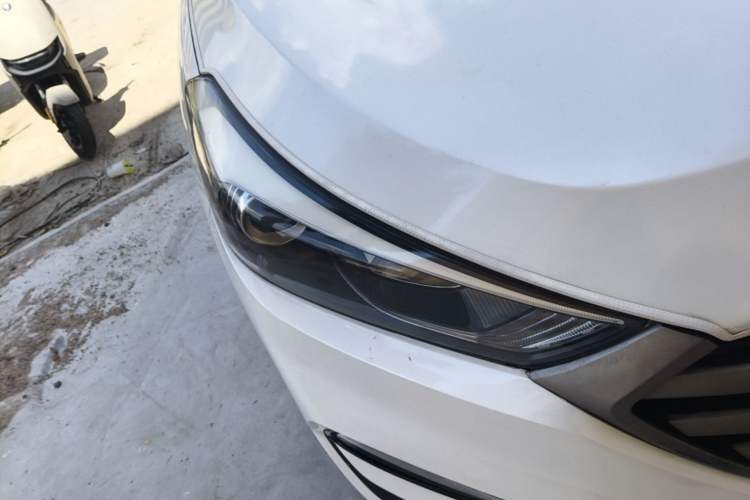 Used Hyundai Tucson 2015 1.6T Dual-Clutch Two-Wheel-Drive Smart Model Right Front Headlight