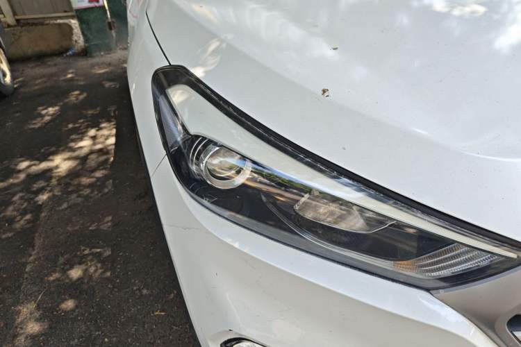 Used Hyundai Tucson 2015 1.6T Dual-Clutch Two-Wheel-Drive Smart Model Right Front Headlight