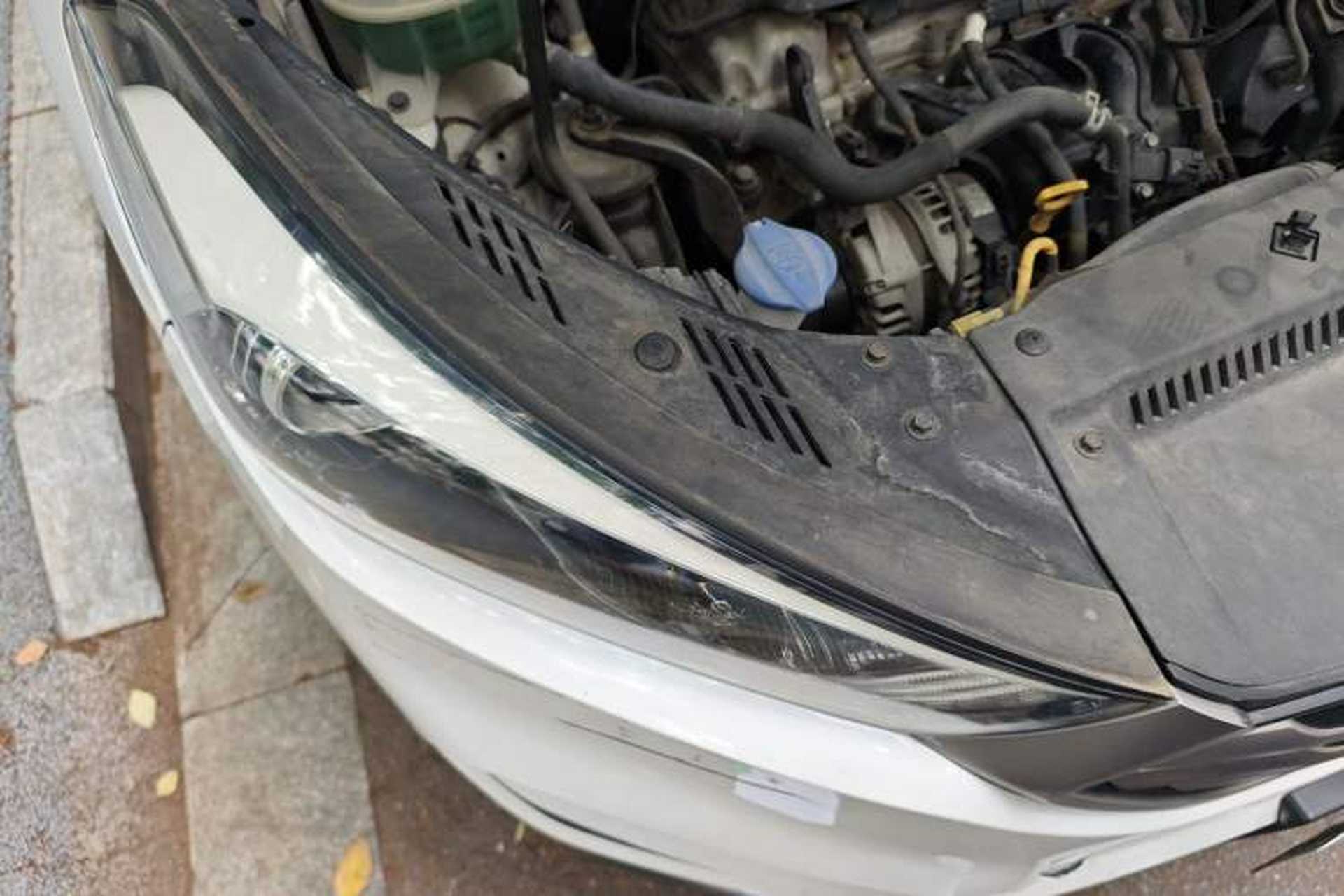 Used Hyundai Tucson 2015 1.6T Dual-Clutch Two-Wheel-Drive Smart Model Right Front Headlight