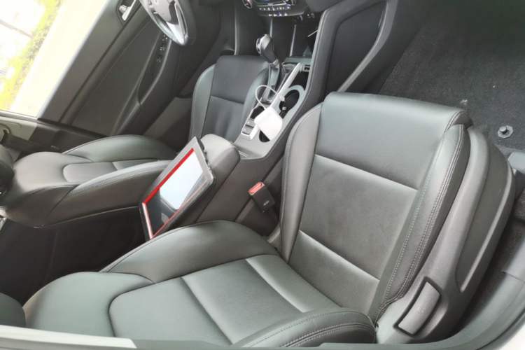 Used Hyundai Tucson 2015 1.6T Dual-Clutch Two-Wheel-Drive Smart Model Right Front Seat