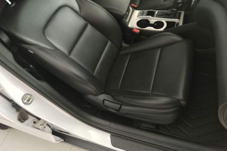 Used Hyundai Tucson 2015 1.6T Dual-Clutch Two-Wheel-Drive Smart Model Right Front Seat