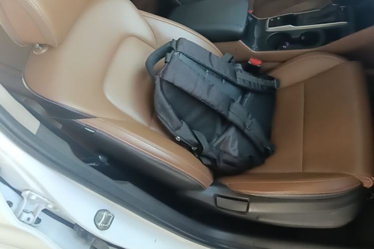 Used Hyundai Tucson 2015 1.6T Dual-Clutch Two-Wheel-Drive Smart Model Right Front Seat