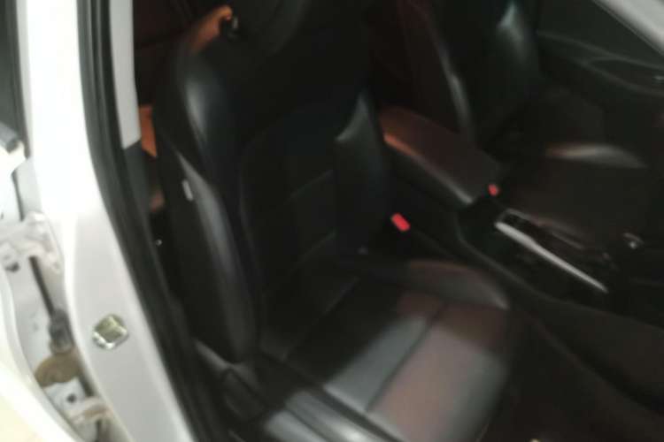 Used Hyundai Tucson 2015 1.6T Dual-Clutch Two-Wheel-Drive Smart Model Right Front Seat