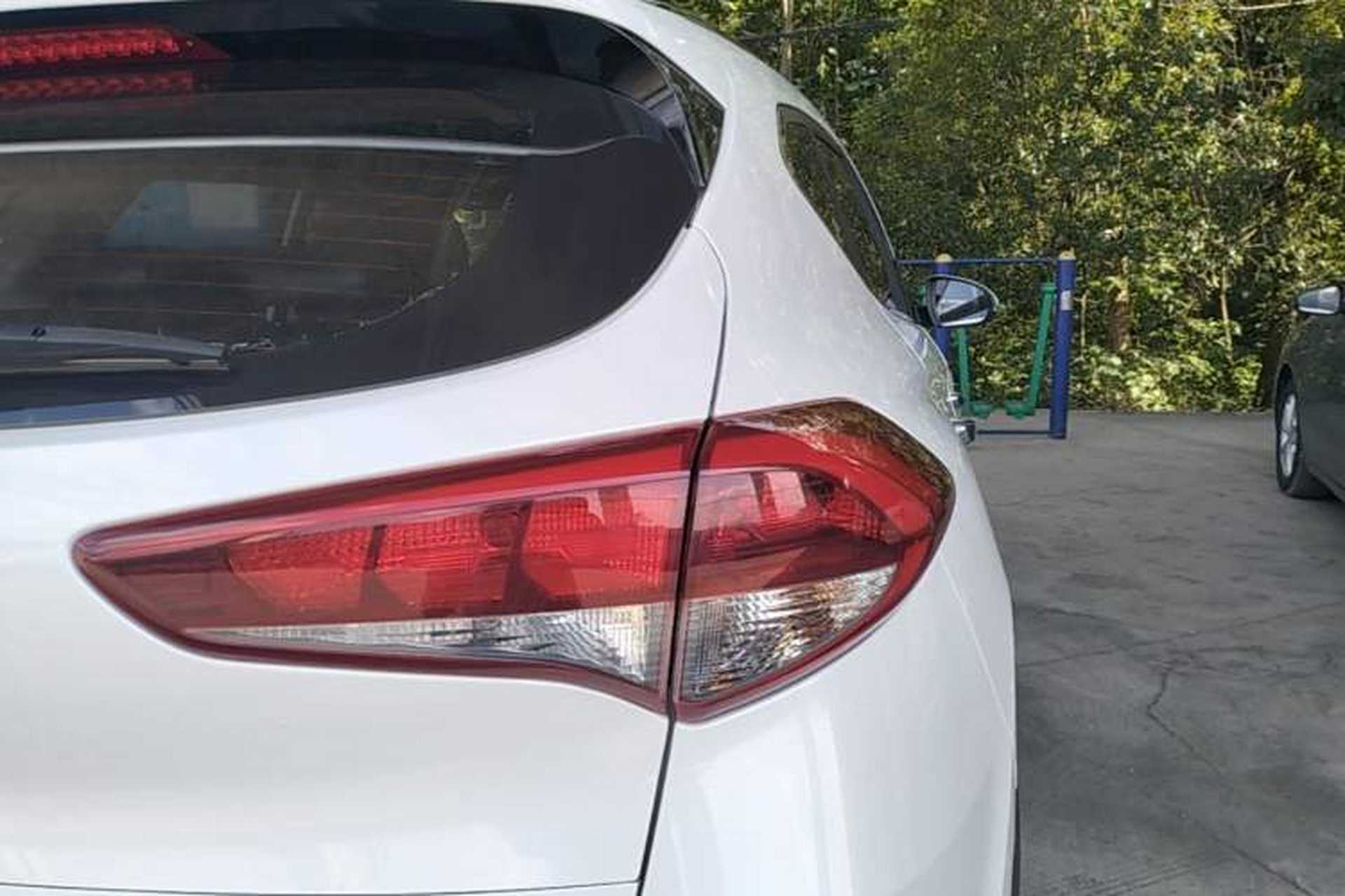 Used Hyundai Tucson 2015 1.6T Dual-Clutch Two-Wheel-Drive Smart Model Right Rear Taillight