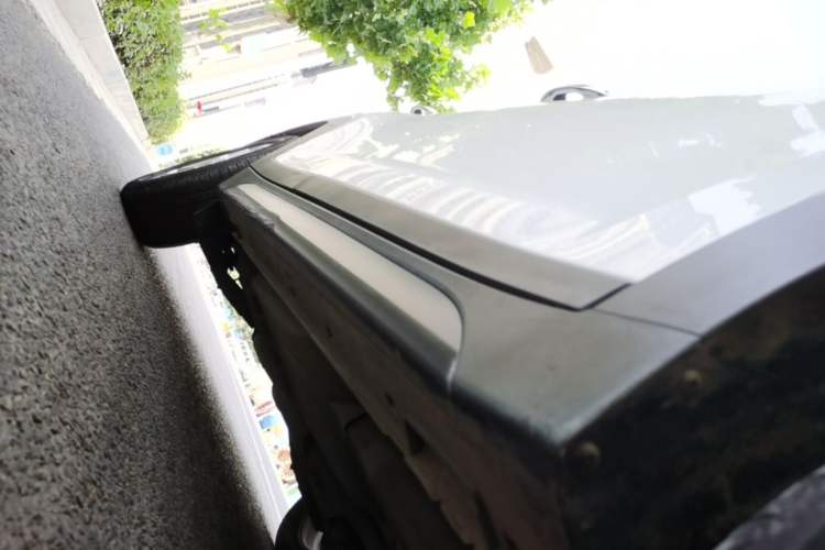 Used Hyundai Tucson 2015 1.6T Dual-Clutch Two-Wheel-Drive Smart Model Right Side Sill