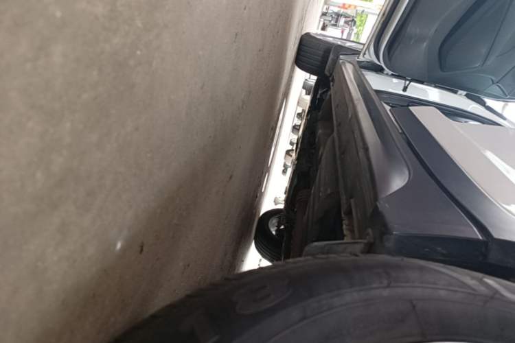 Used Hyundai Tucson 2015 1.6T Dual-Clutch Two-Wheel-Drive Smart Model Right Side Sill