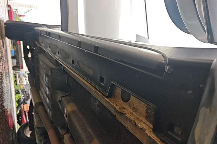 Used Hyundai Tucson 2015 1.6T Dual-Clutch Two-Wheel-Drive Smart Model Right Side Sill