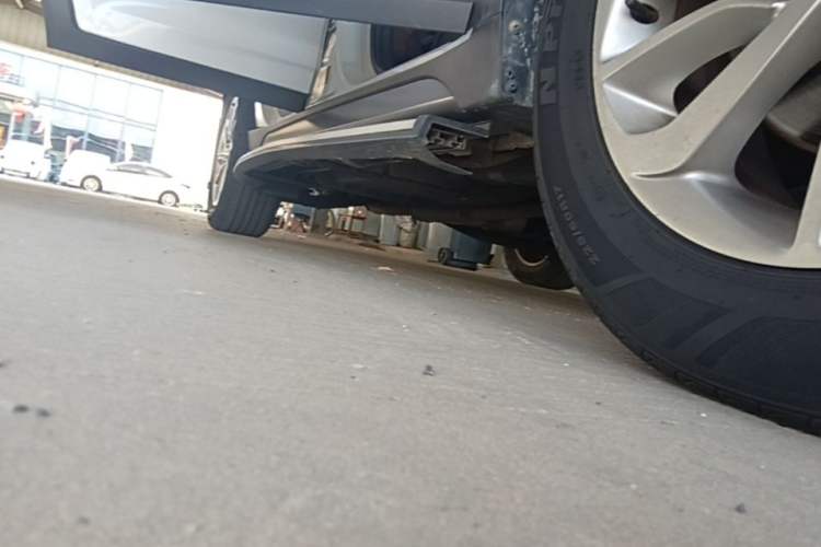 Used Hyundai Tucson 2015 1.6T Dual-Clutch Two-Wheel-Drive Smart Model Right Side Sill
