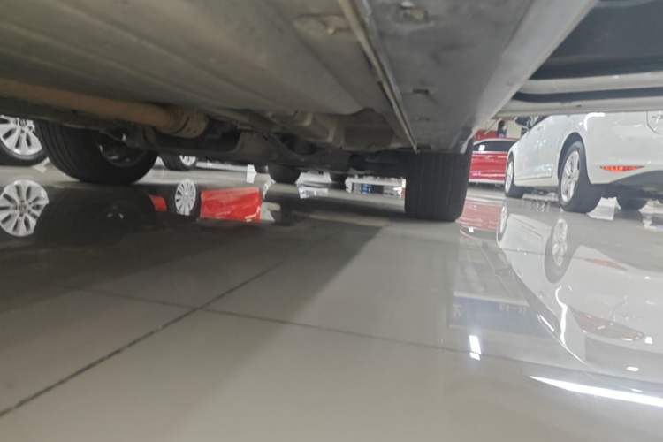 Used Hyundai Tucson 2015 1.6T Dual-Clutch Two-Wheel-Drive Leading Model Right Side Sill