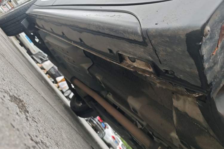 Used Hyundai Tucson 2015 1.6T Dual-Clutch Two-Wheel-Drive Smart Model Right Side Sill