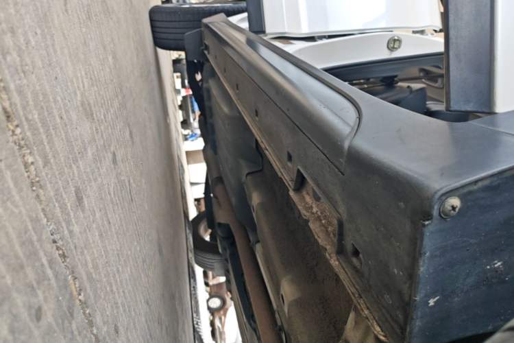 Used Hyundai Tucson 2015 1.6T Dual-Clutch Two-Wheel-Drive Smart Model Right Side Sill