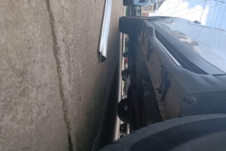 Used Hyundai Tucson 2015 1.6T Dual-Clutch Two-Wheel-Drive Smart Model Right Side Sill