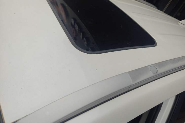 Used Hyundai Tucson 2015 1.6T Dual-Clutch Two-Wheel-Drive Smart Model Roof