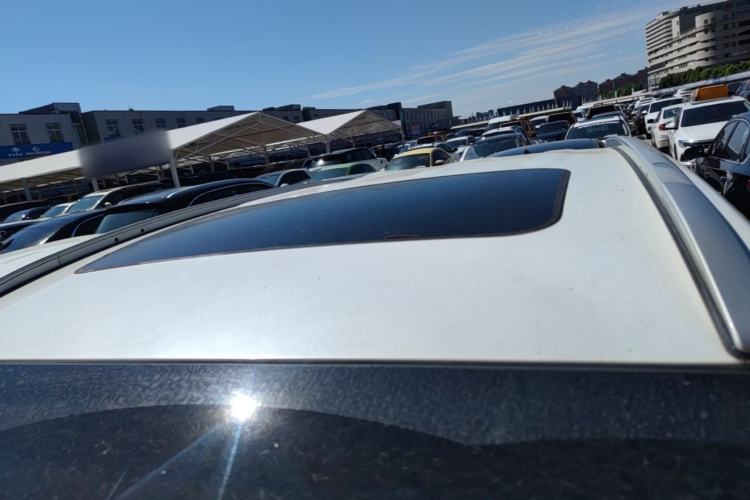 Used Hyundai Tucson 2015 1.6T Dual-Clutch Two-Wheel-Drive Smart Model Roof