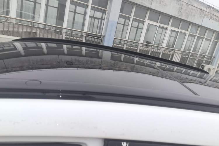 Used Hyundai Tucson 2015 1.6T Dual-Clutch Four-Wheel Drive Flagship Model Roof