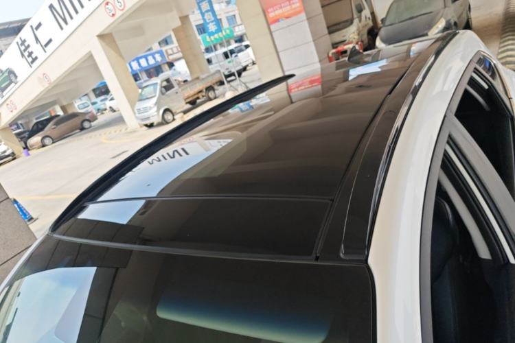 Used Hyundai Tucson 2015 1.6T Dual-Clutch Two-Wheel-Drive Smart Model Roof