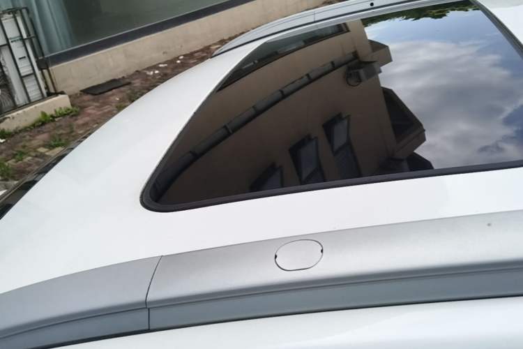 Used Hyundai Tucson 2015 1.6T Dual-Clutch Two-Wheel-Drive Smart Model Roof