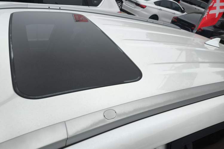 Used Hyundai Tucson 2015 1.6T Dual-Clutch Two-Wheel-Drive Smart Model Roof