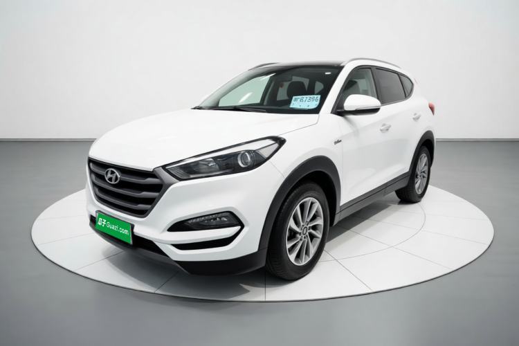 Used Hyundai Tucson 2015 1.6T Dual-Clutch Two-Wheel-Drive Smart Model Guazi used car, China used car export, Used car for sale, Used Hyundai cars, Cheapest cars for sale