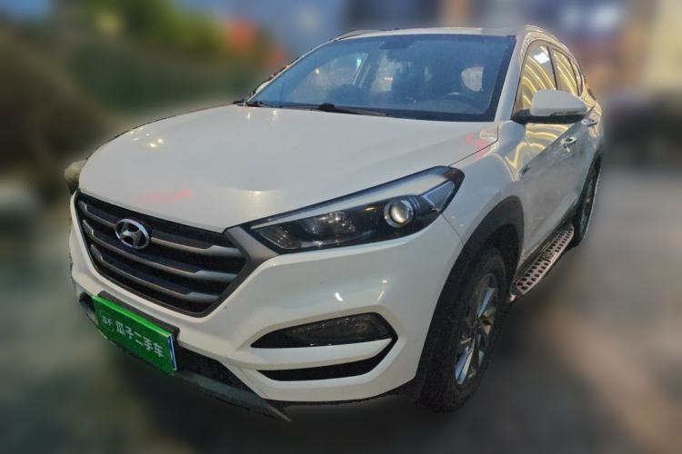 Used Hyundai Tucson 2015 1.6T Dual-Clutch Two-Wheel-Drive Smart Model Guazi used car, China used car export, Used car for sale, Used  cars, Cheapest cars for sale