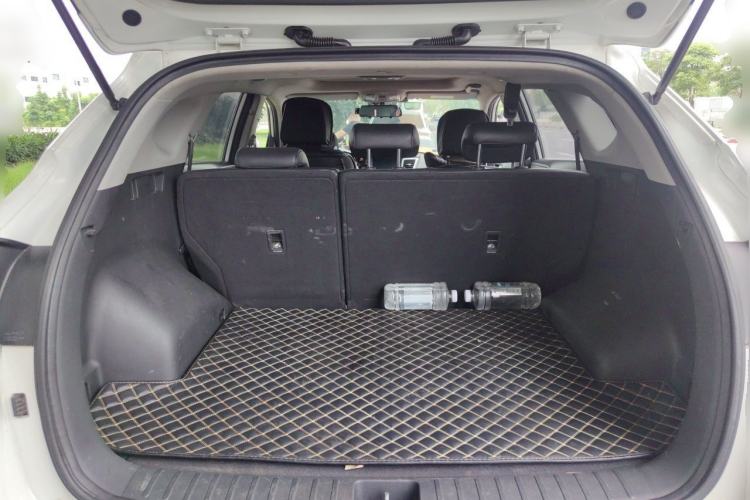 Used Hyundai Tucson 2015 1.6T Dual-Clutch Two-Wheel-Drive Smart Model Trunk