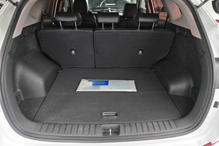 Used Hyundai Tucson 2015 1.6T Dual-Clutch Two-Wheel-Drive Smart Model Trunk