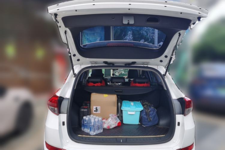 Used Hyundai Tucson 2015 1.6T Dual-Clutch Two-Wheel-Drive Smart Model Trunk