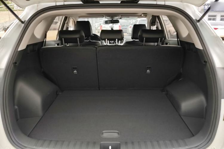 Used Hyundai Tucson 2015 1.6T Dual-Clutch Two-Wheel-Drive Smart Model Trunk