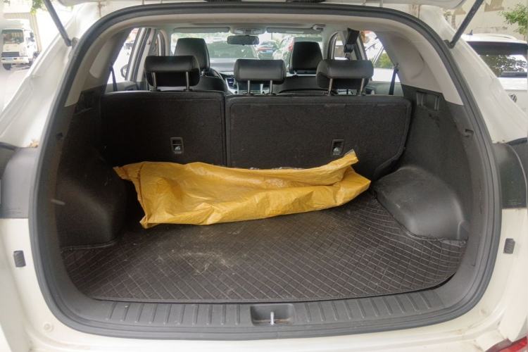 Used Hyundai Tucson 2015 1.6T Dual-Clutch Two-Wheel-Drive Smart Model Trunk